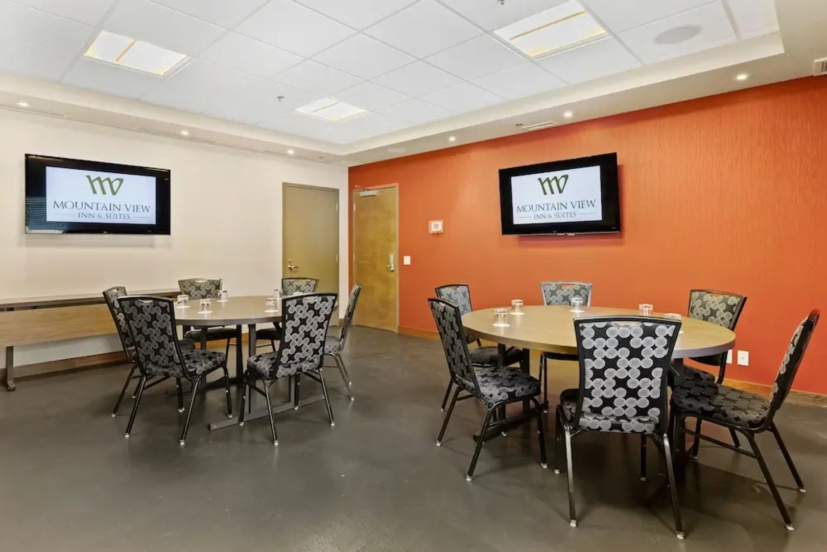 Best Western Plus Mountainview Inn & Suites