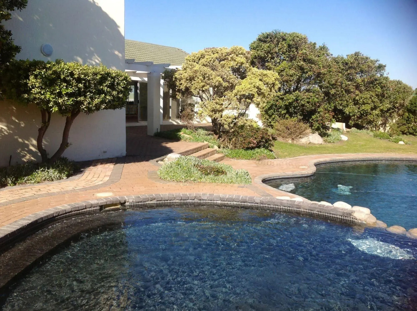 31 Tobago Bay Hermanus Seafront