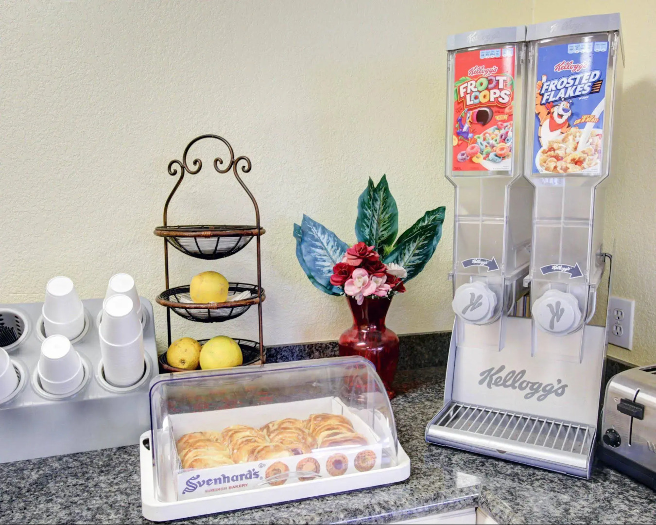 Econo Lodge San Marcos University Area