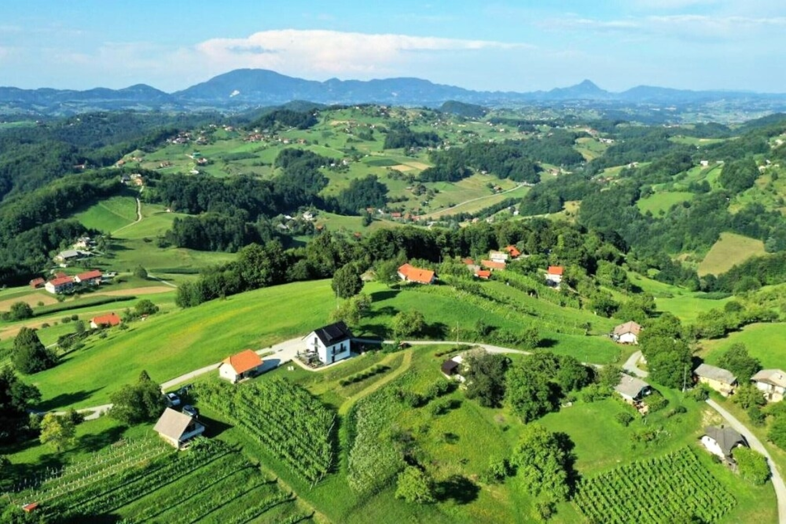 Tanja s House Whirlpool Sauna and Gym