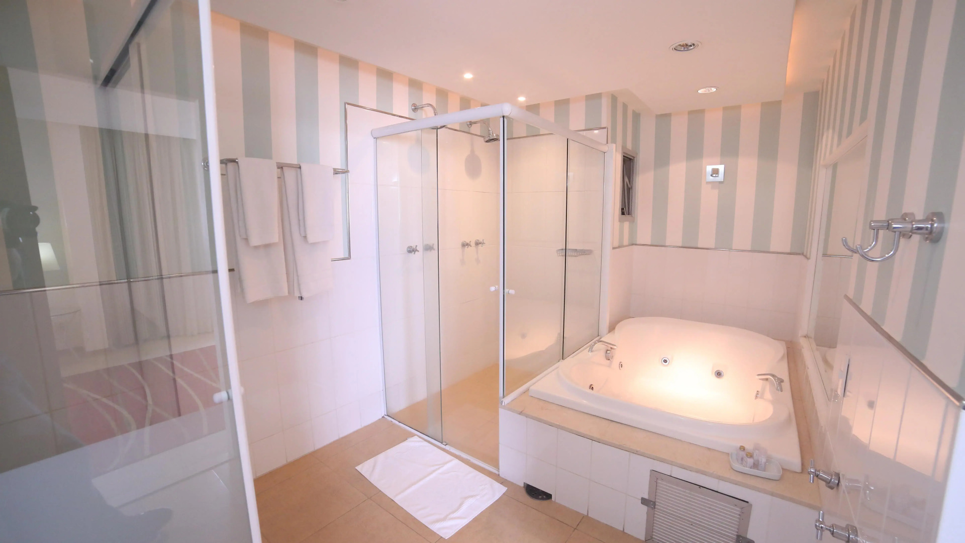 Sumatra Hotel e Centro de Convenções