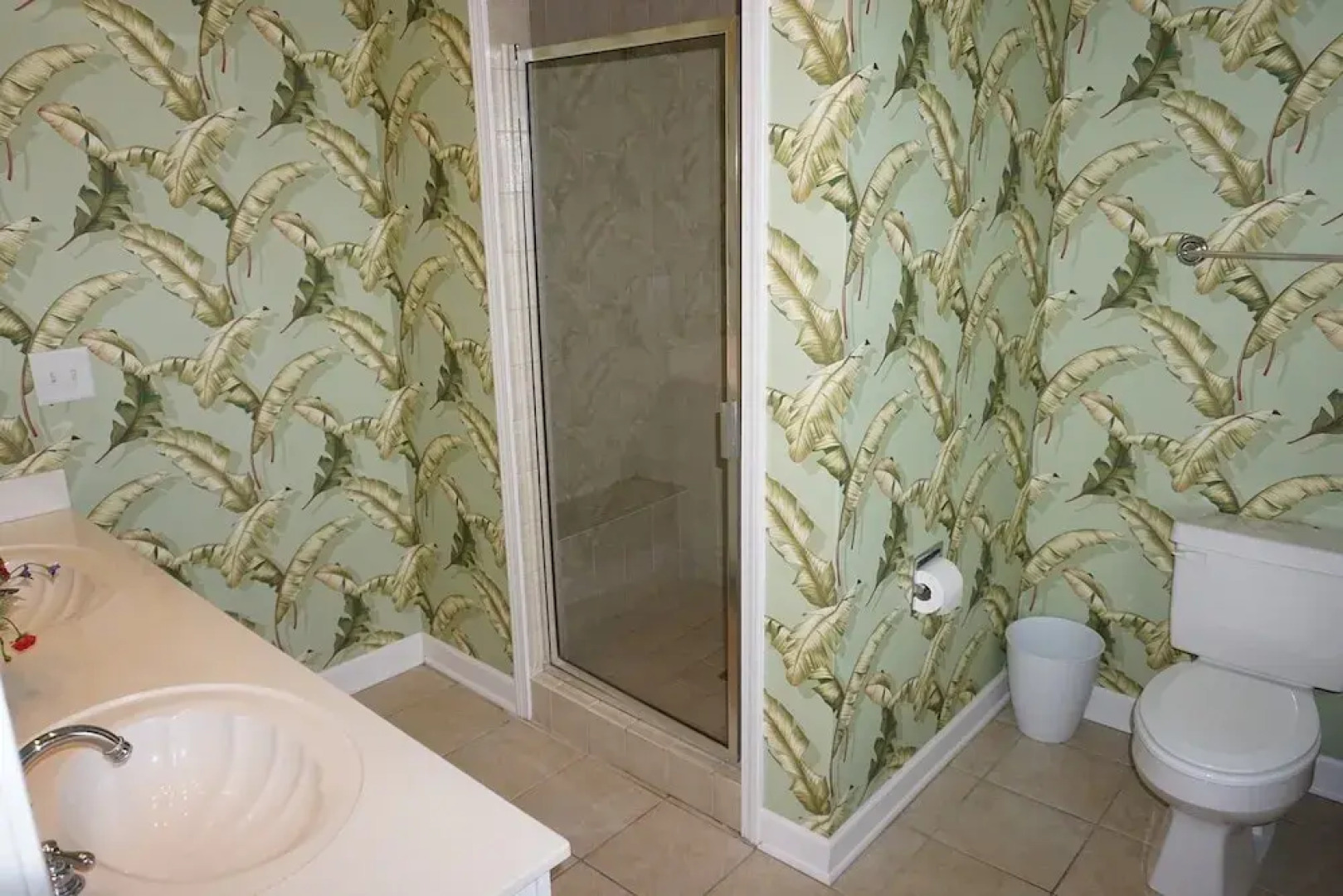 Las Palmas Home #64622 5 Bedrooms 5.5 Bathrooms Home