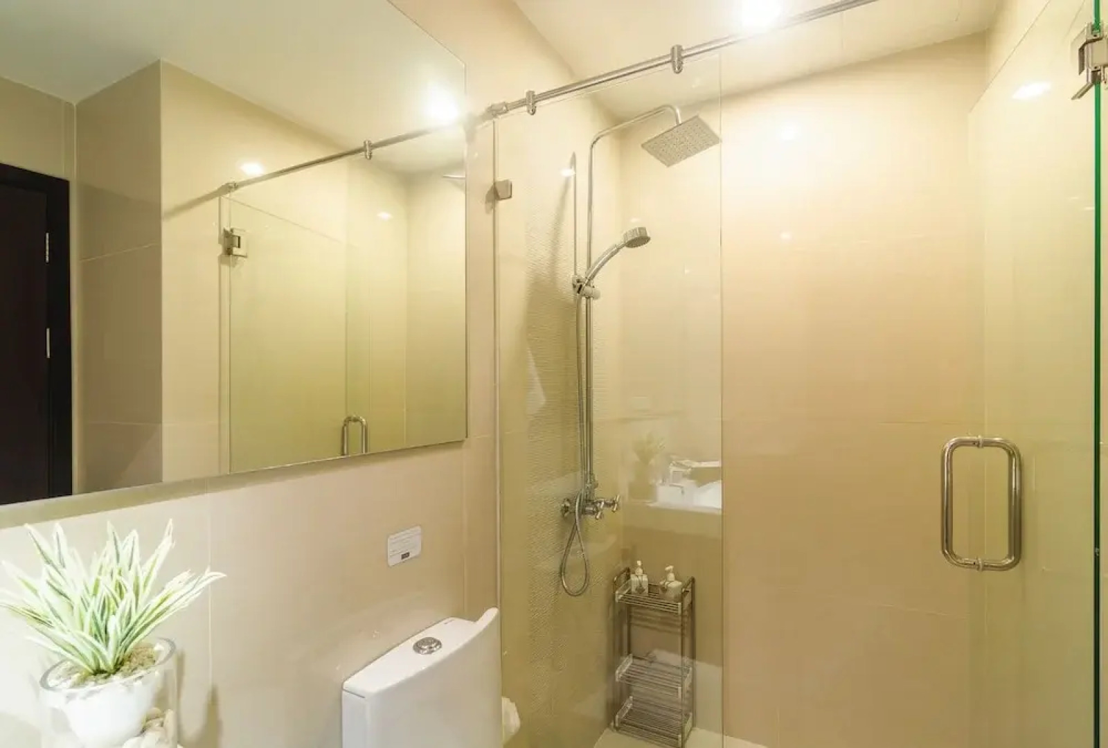 The Title East Wing by Trips Phuket