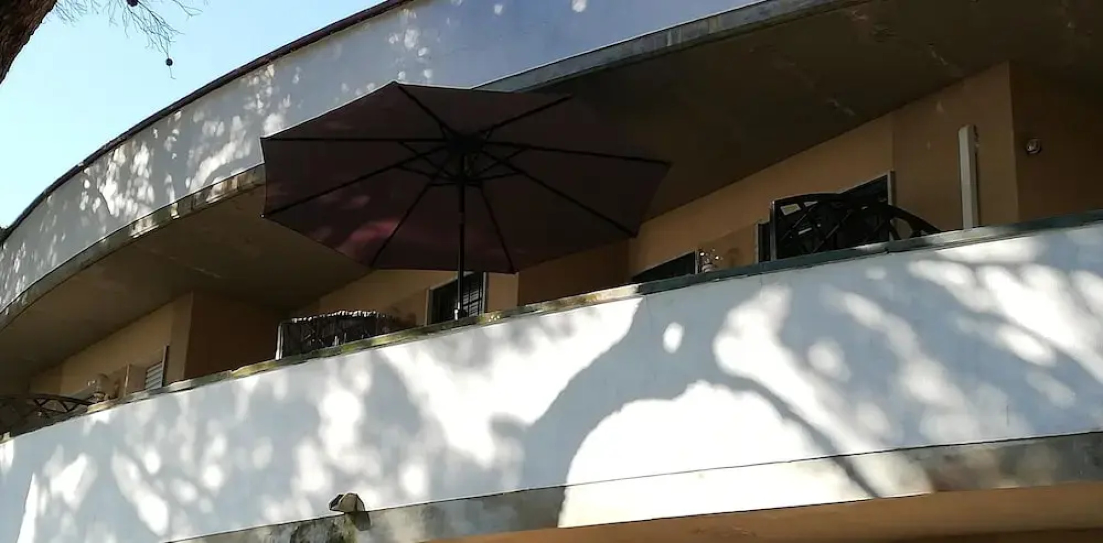 Studio in Castiglioncello, With Wonderful sea View, Shared Pool and Enclosed Garden Near the Beach