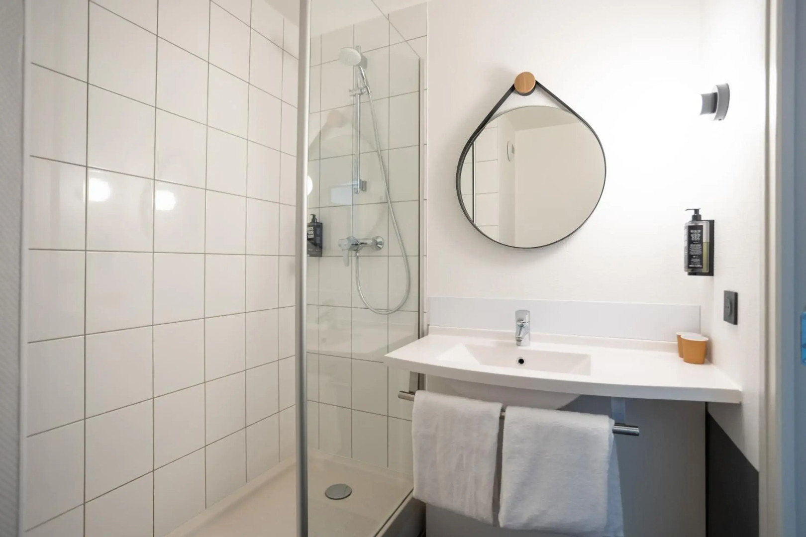 ibis Saint Lo La Chevalerie