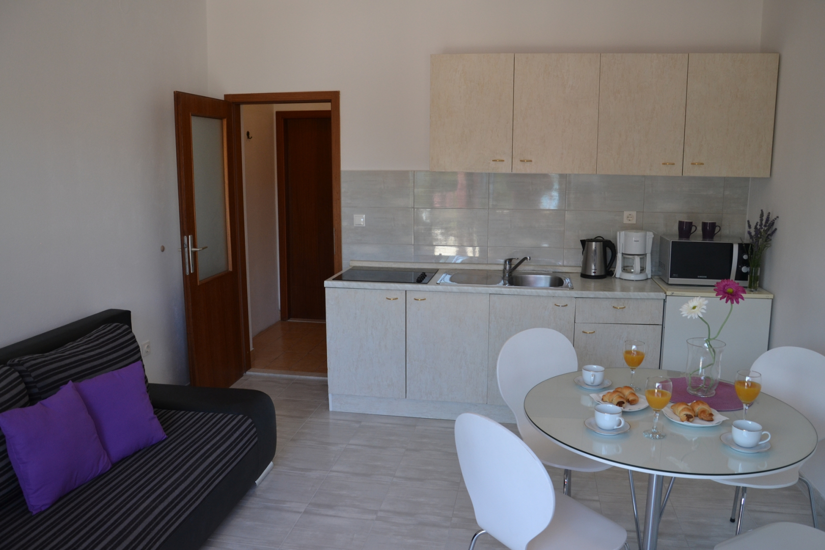 Apartment Marin1 - near pebble beach: A1 Trogir, Riviera Trogir
