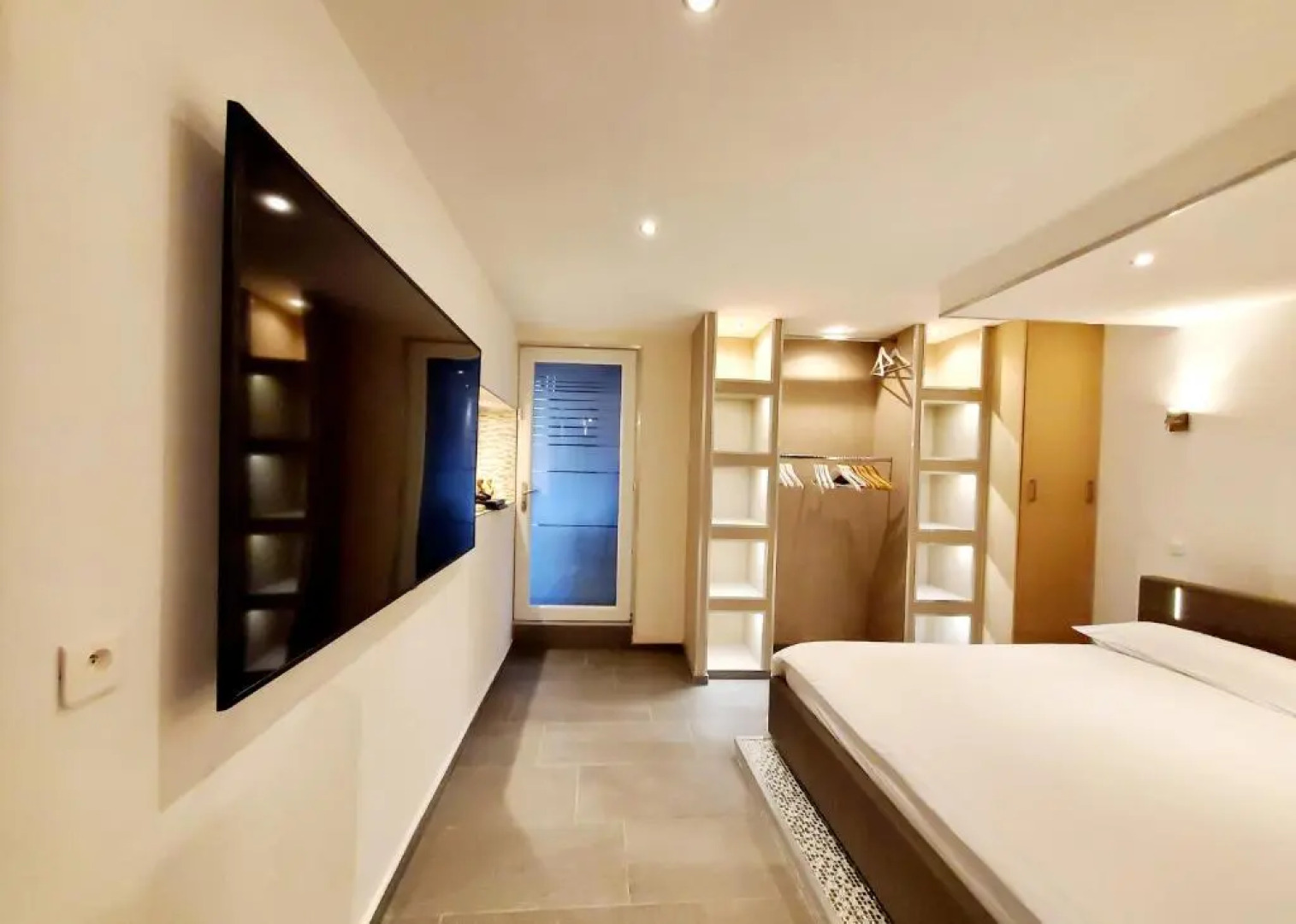 Appartement de standing en bord de lac