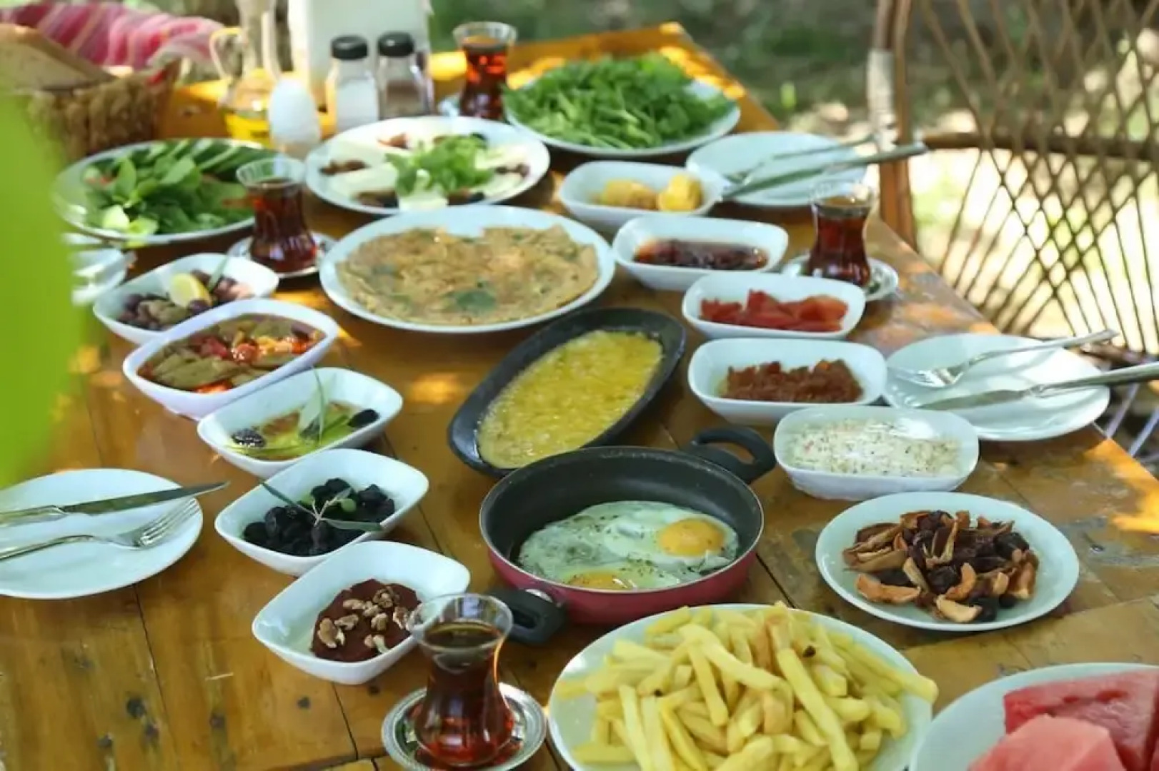 Gokceada Uysallar Köy Evi