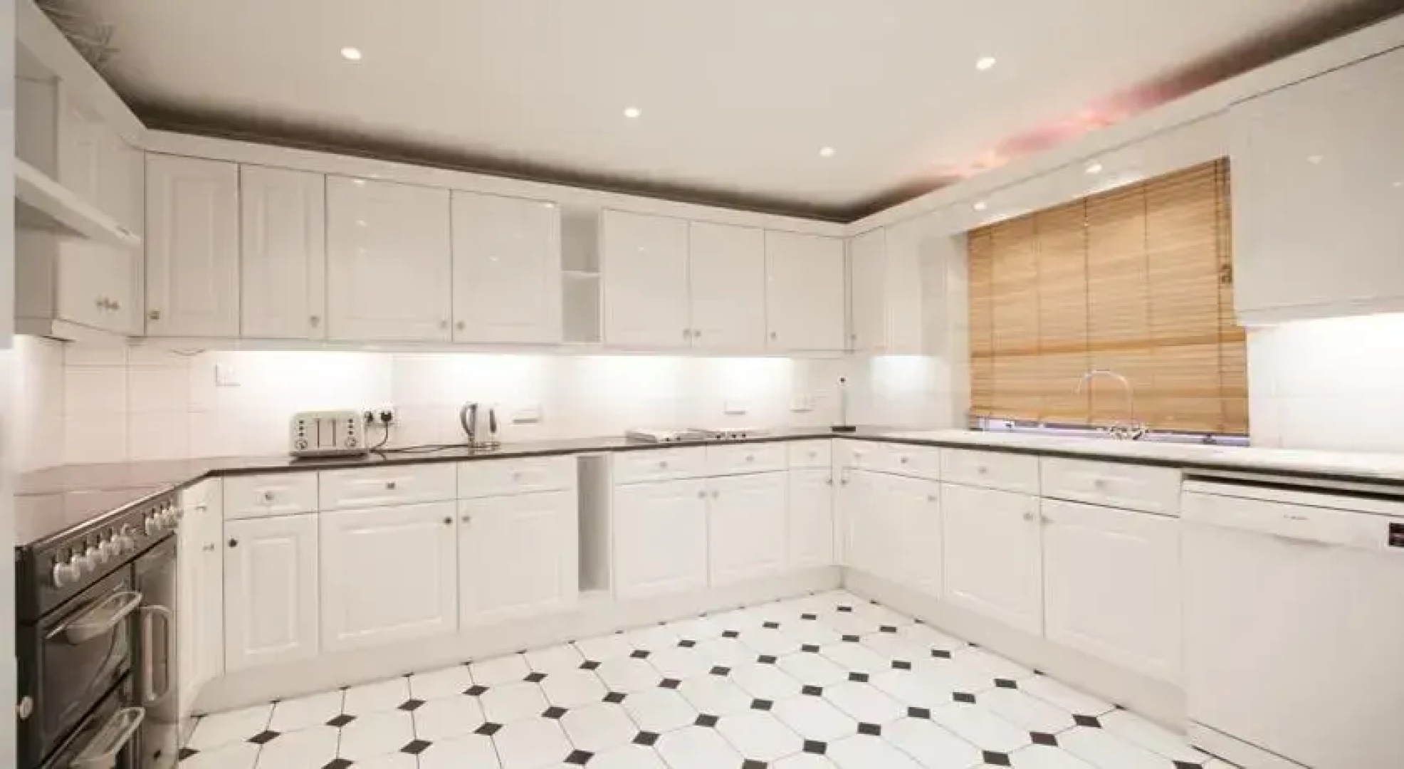 Regents Park Rooms