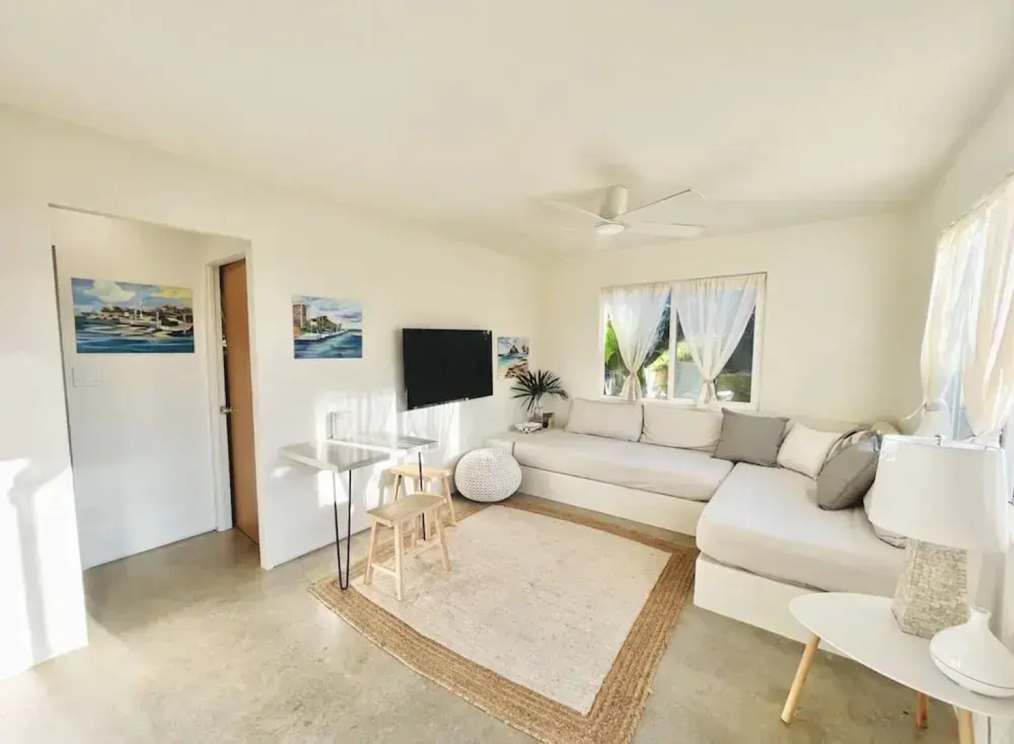 Akule Clubhouse: Bala One Bedroom Beach Retreat w/Sauna! 1 Condo by RedAwning