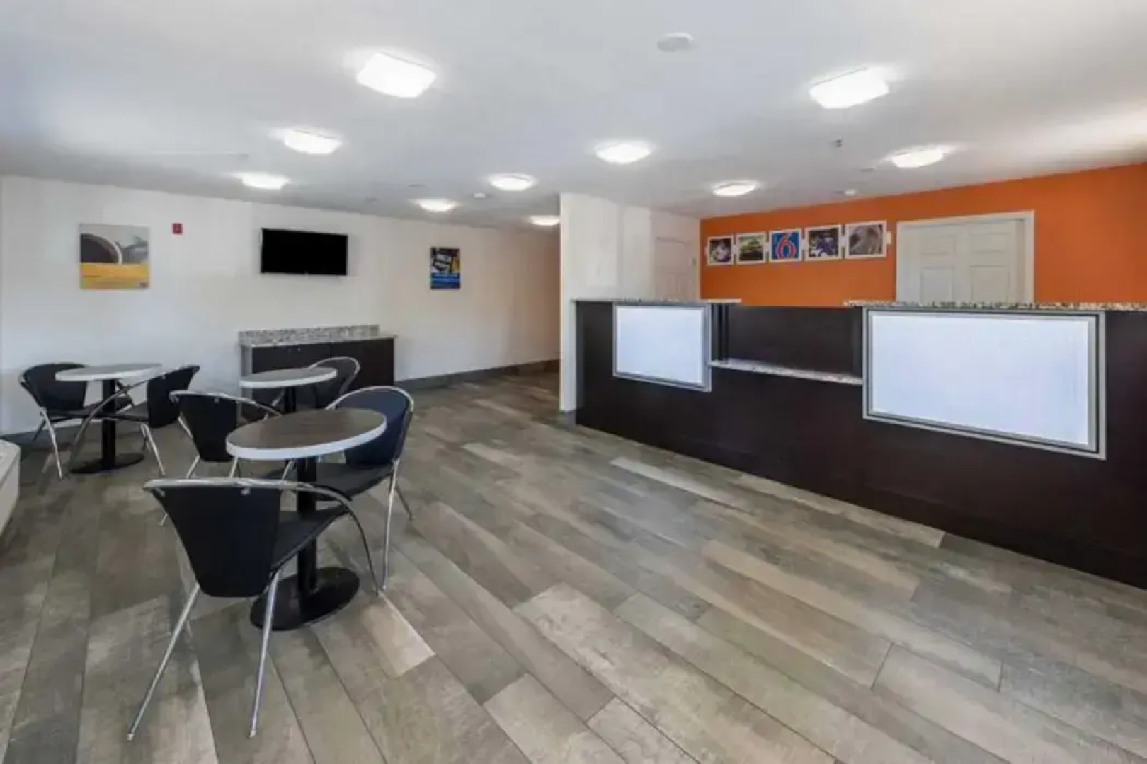 Savannah Suites Greenville