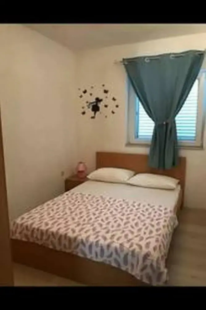 Apartments Lacmanovic