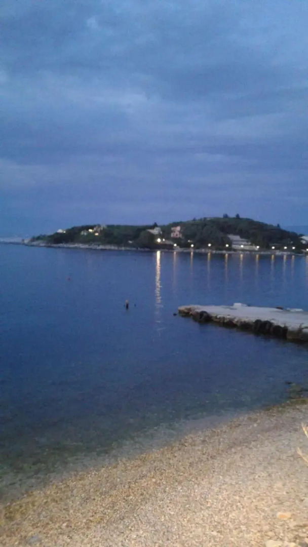 George and Danai apartments