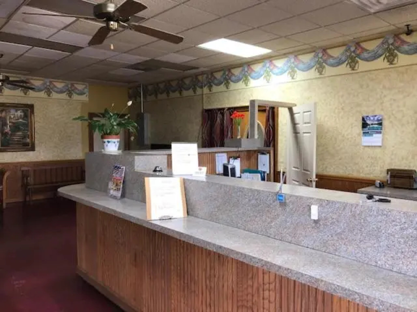 Tree Top Inn Florence