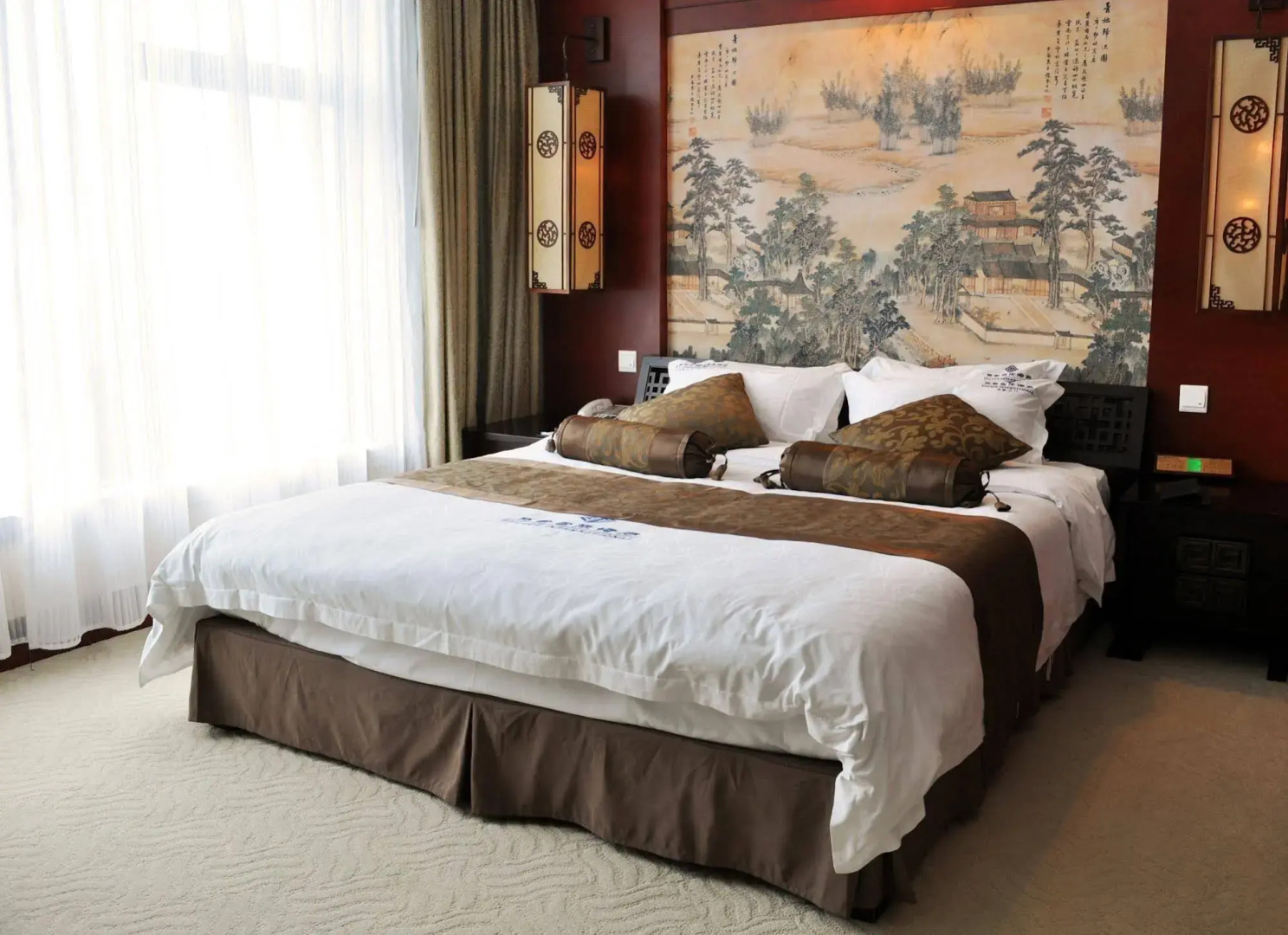 Jiang Men Palace International Hotel