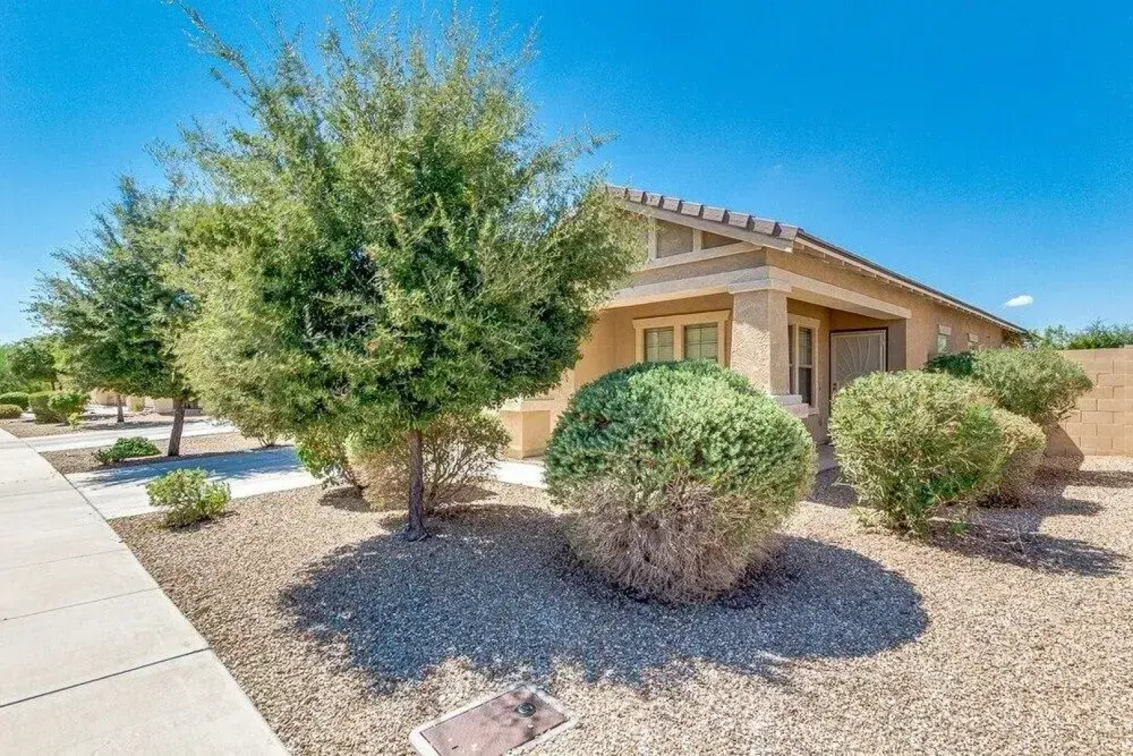 Super Goodyear Charmer! Close to Baseball With Lots to Do! by Redawning