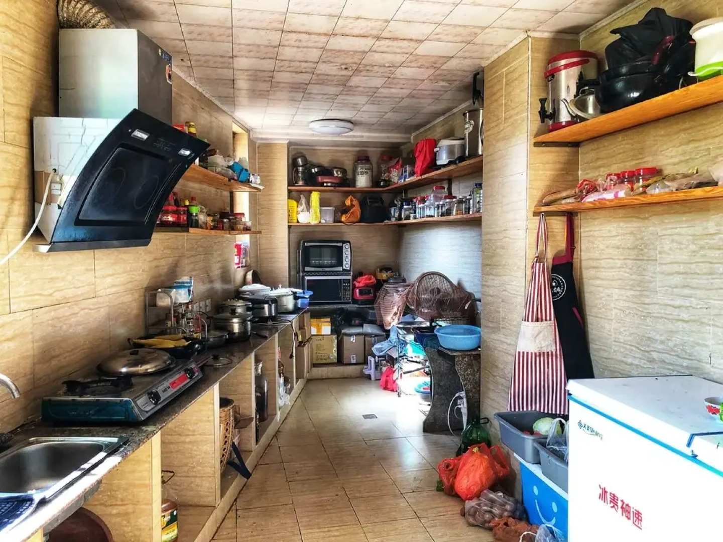 Tourist Courtyard Hotel