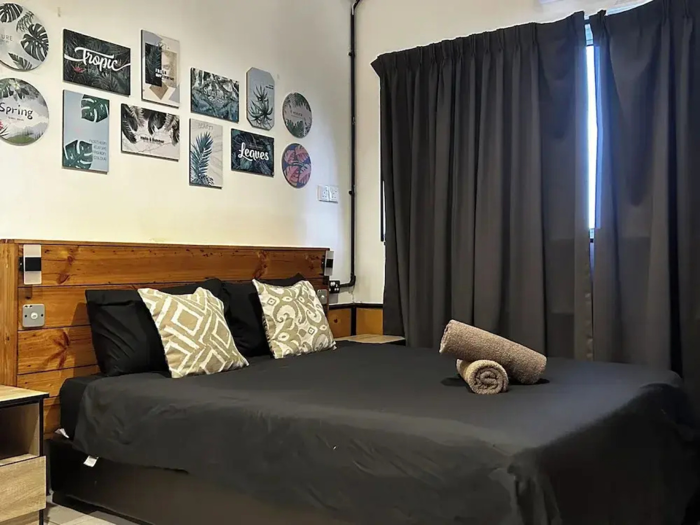 Riverbank Dungun Guesthouse & Cafe