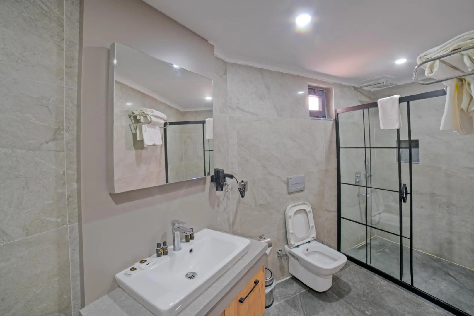 City Moonlight Apart Hotel