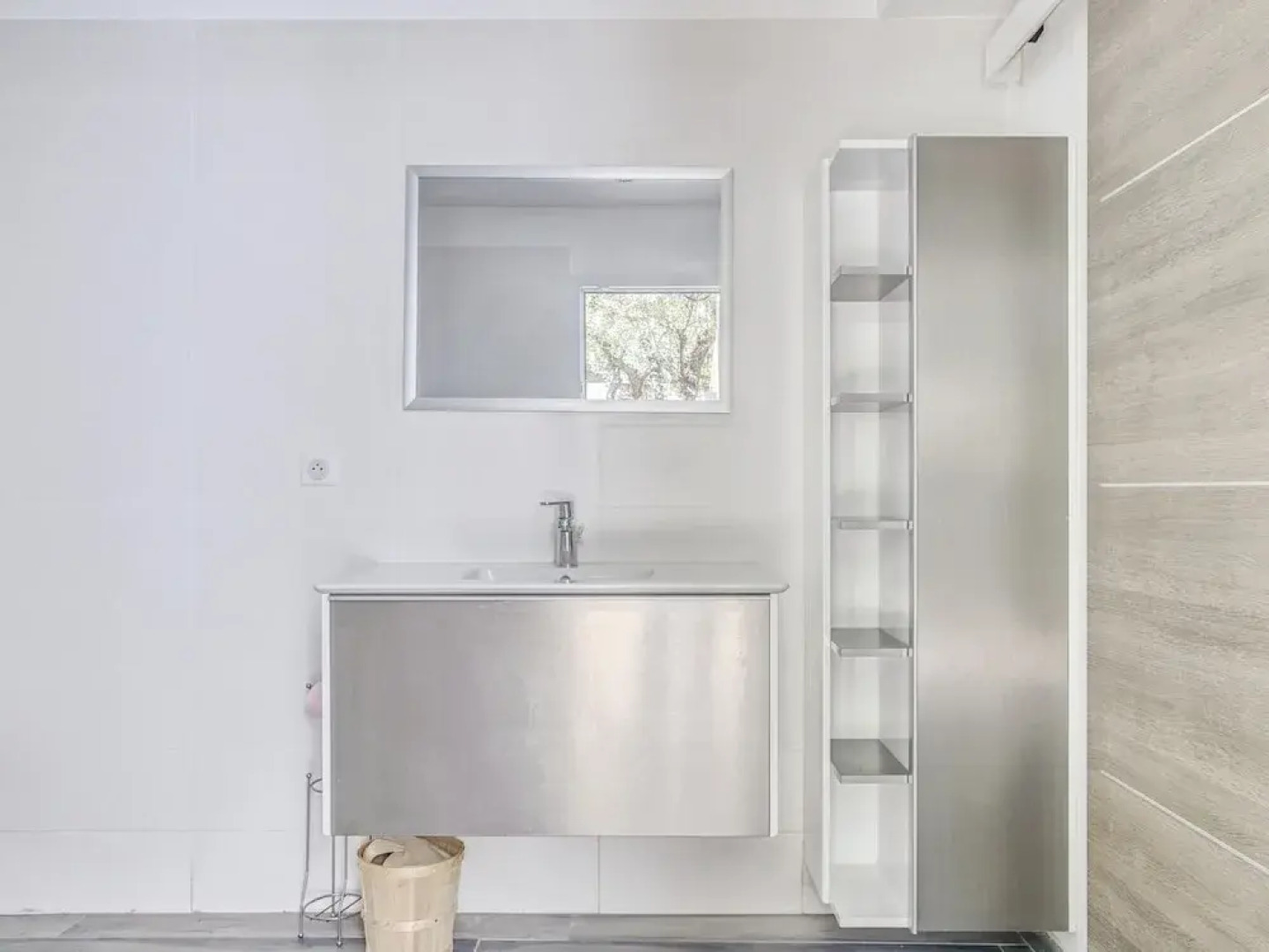 Villa in La Cadiere-d'azur With Private Pool