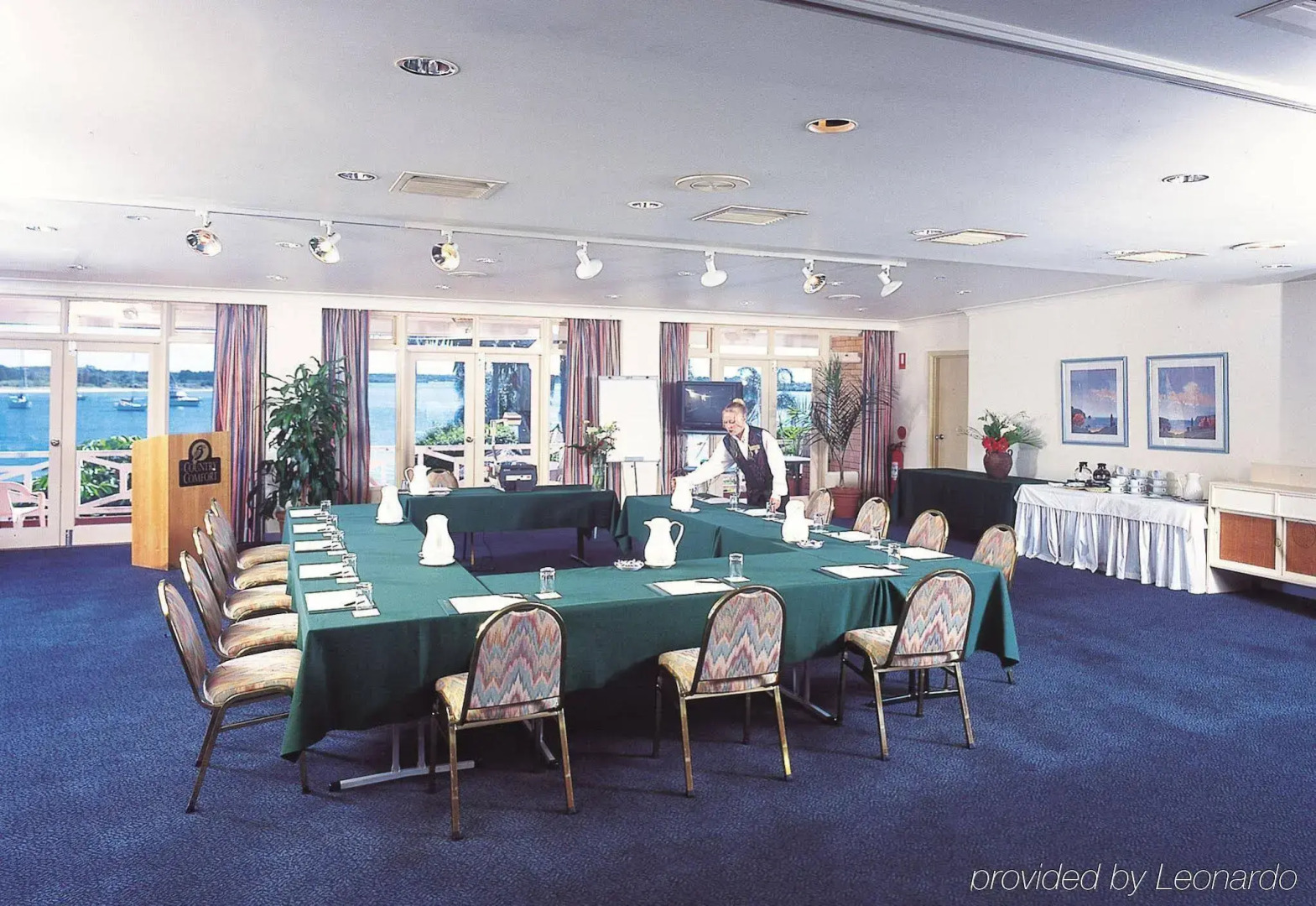 Comfort Resort Waters Edge