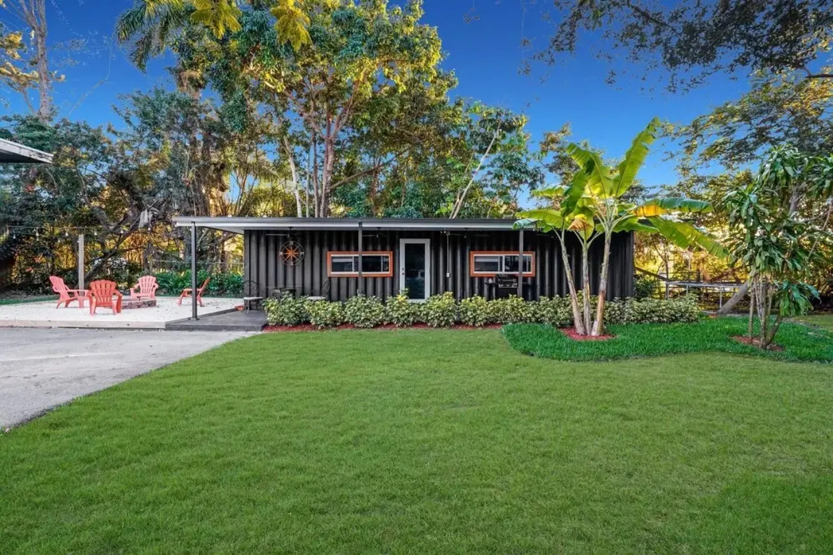 Southern Star Container Home on 3 Acres