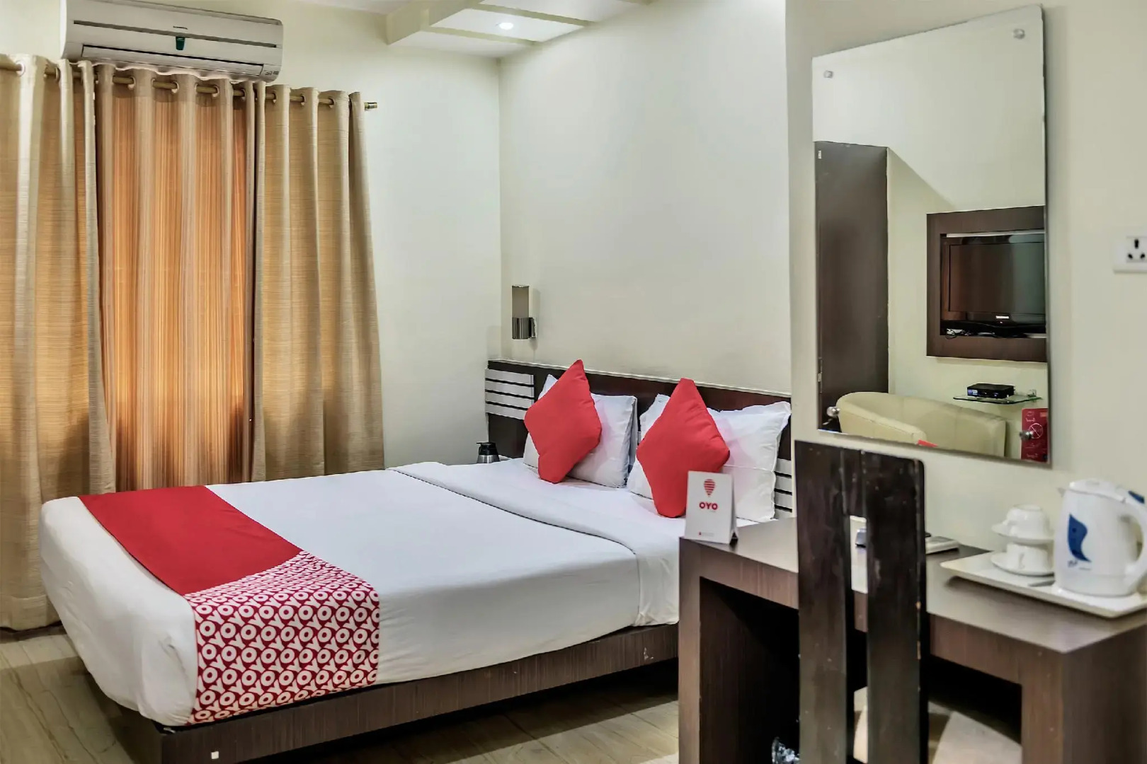 OYO 11639 Hotel Accord