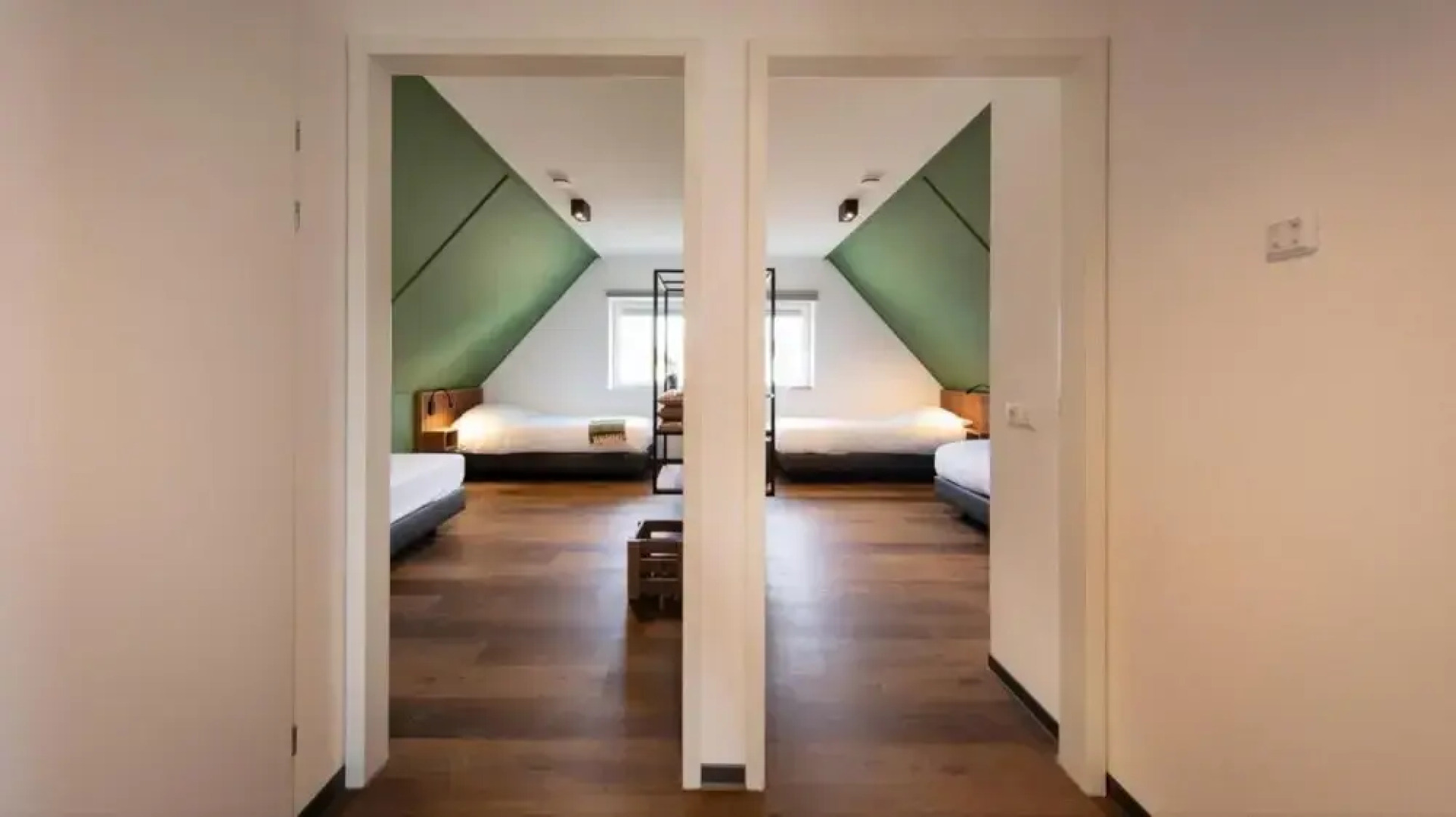 Luxe 6p in Thorn With 3 Bedrooms and 2 Bathrooms