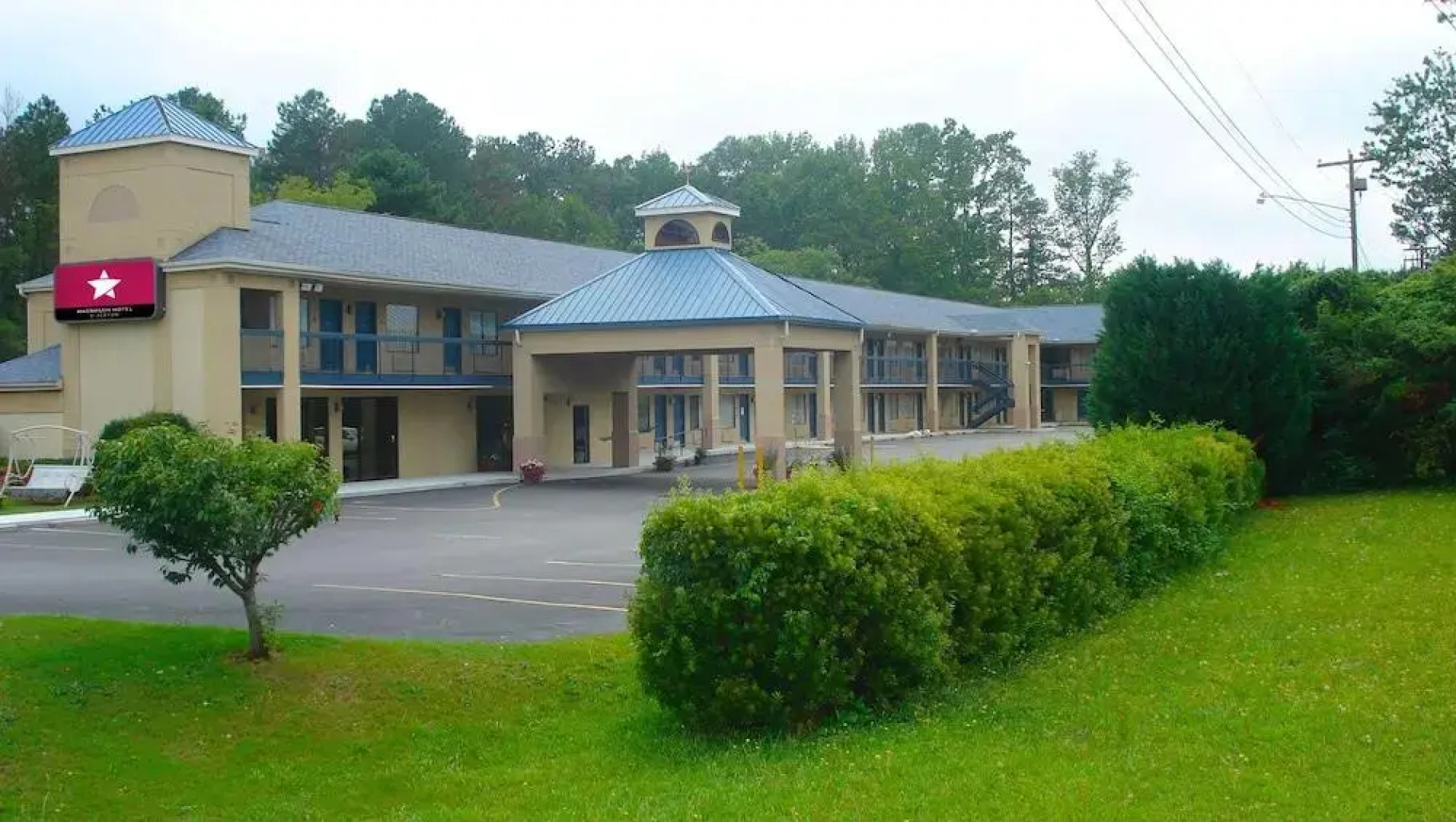 Super 8 by Wyndham Elberton