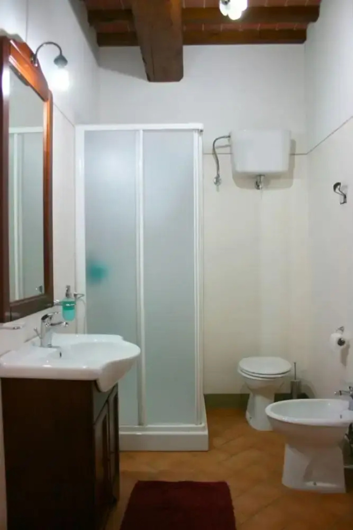 Stunning private villa with private pool, WIFI, TV, pets allowed and parking, close to Montepulc