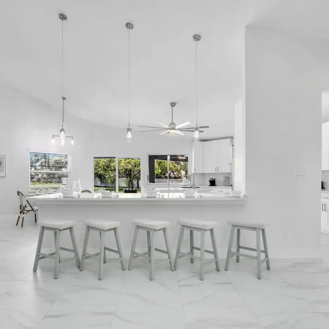 Luxury 6 000 Sqft Oasis Pool Sleeps 16