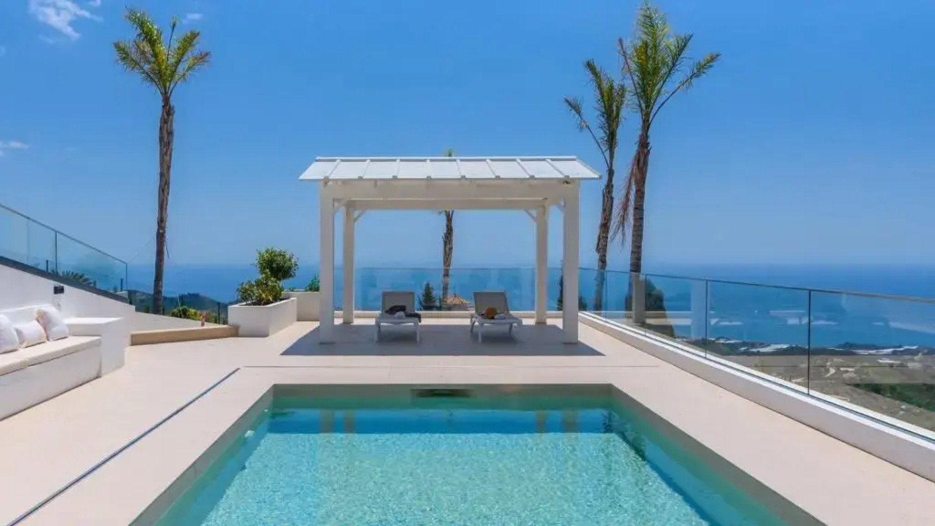 Casa What a Life Sayalonga by Ruralidays