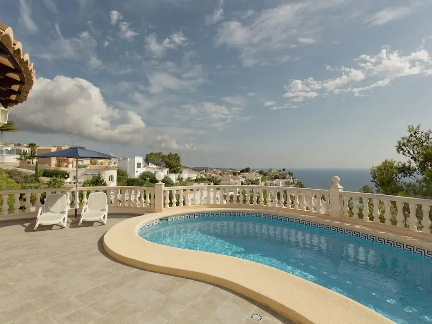 Beautiful Holiday Villa With Private Swimming Pool in Quiet Benitachell