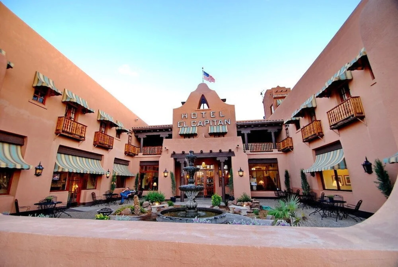 Hotel El Capitan