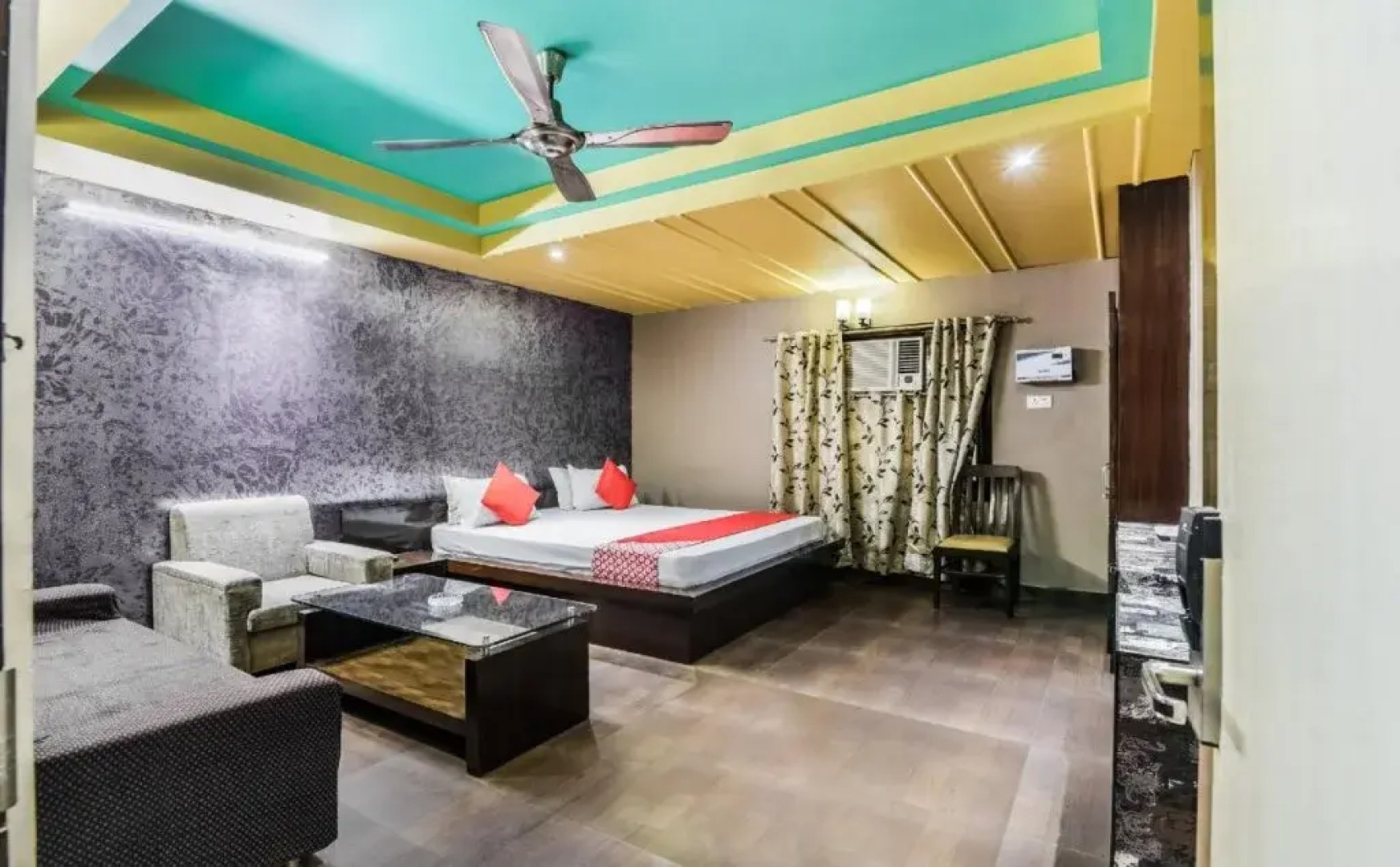Hotel A P Palace by OYO Rooms