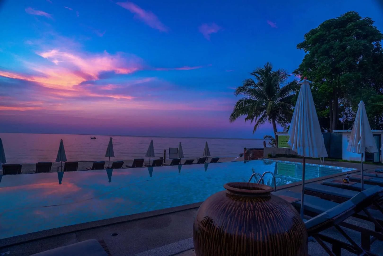 The Hive Hotel Samui