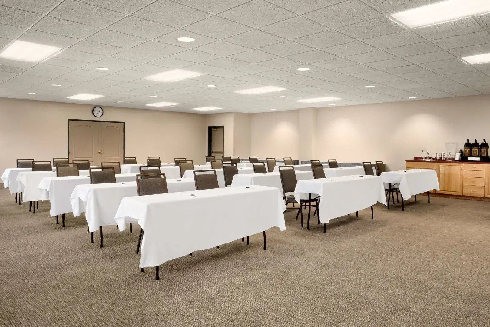 Country Inn & Suites by Radisson, Duluth North, MN