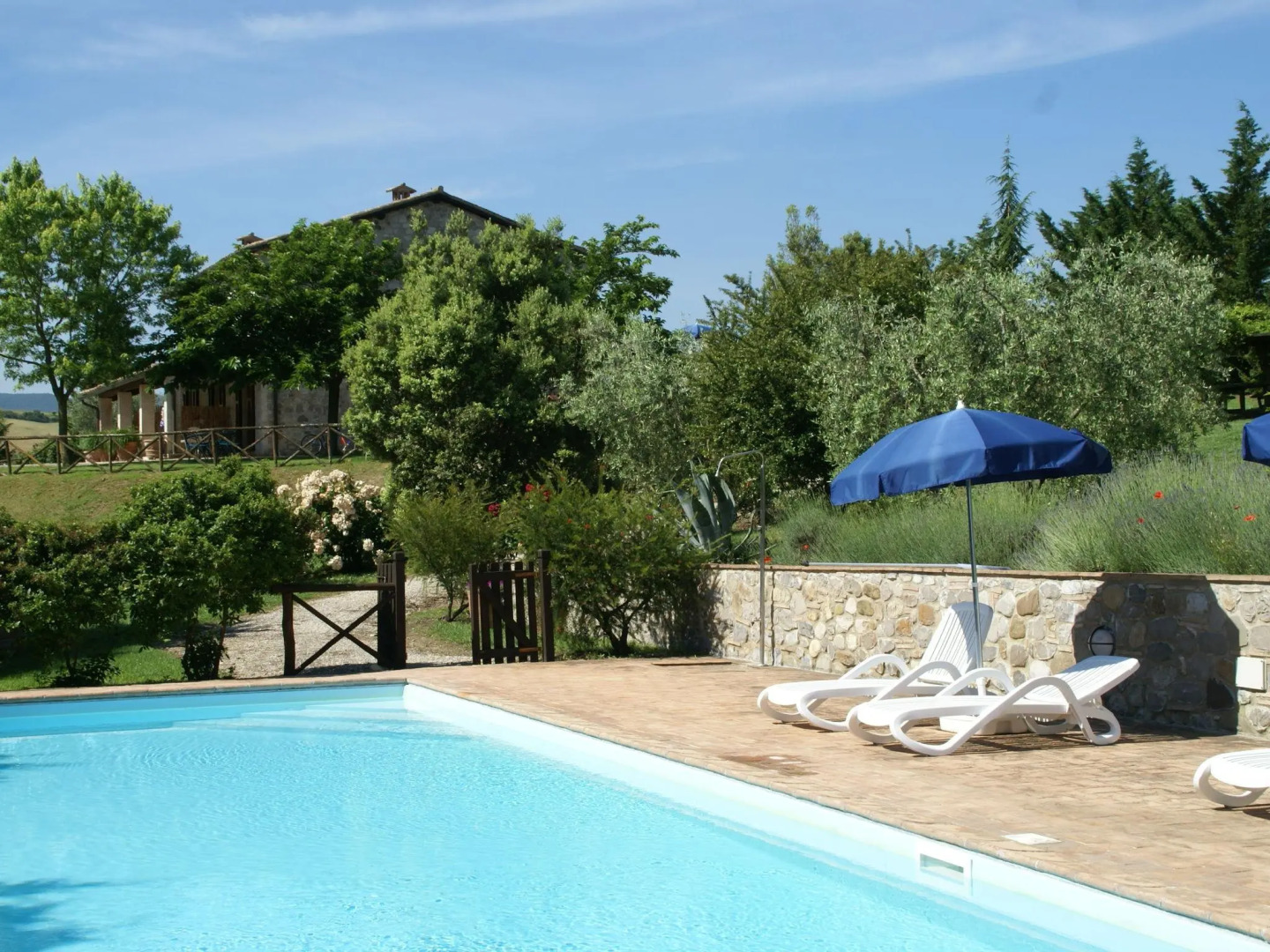 Belvilla by OYO Ginestra