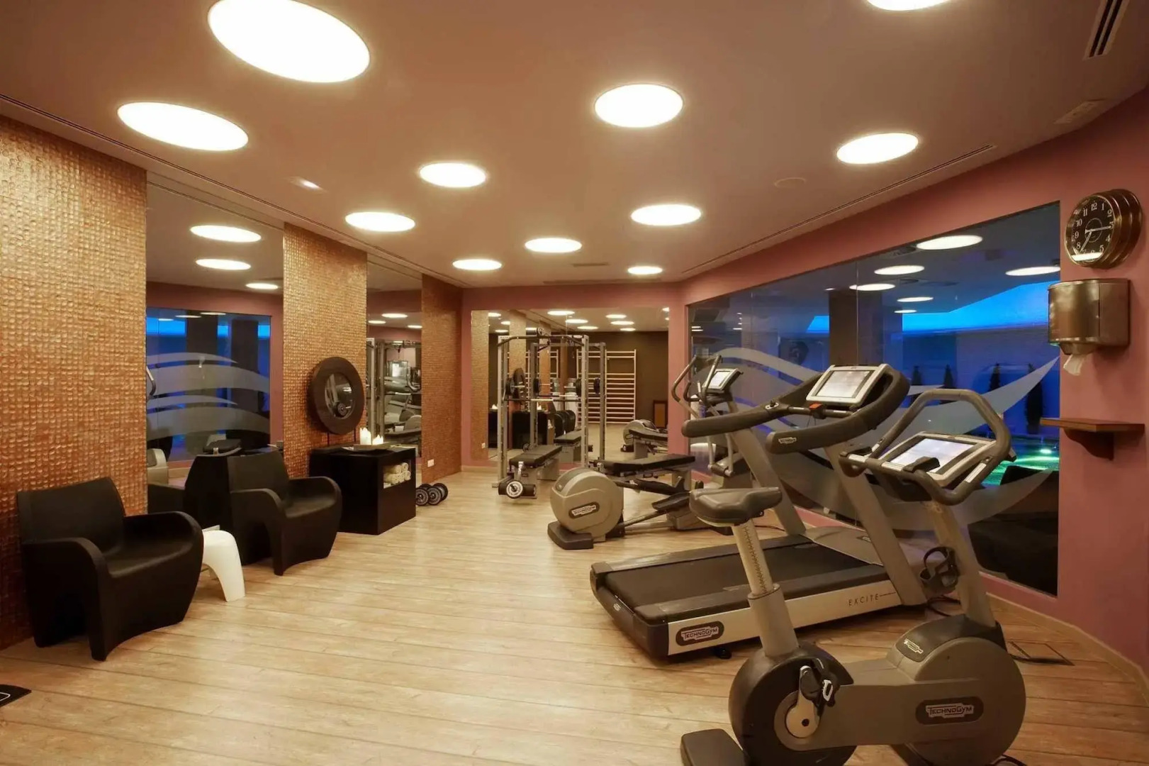 Grand Plaza Hotel & Wellness