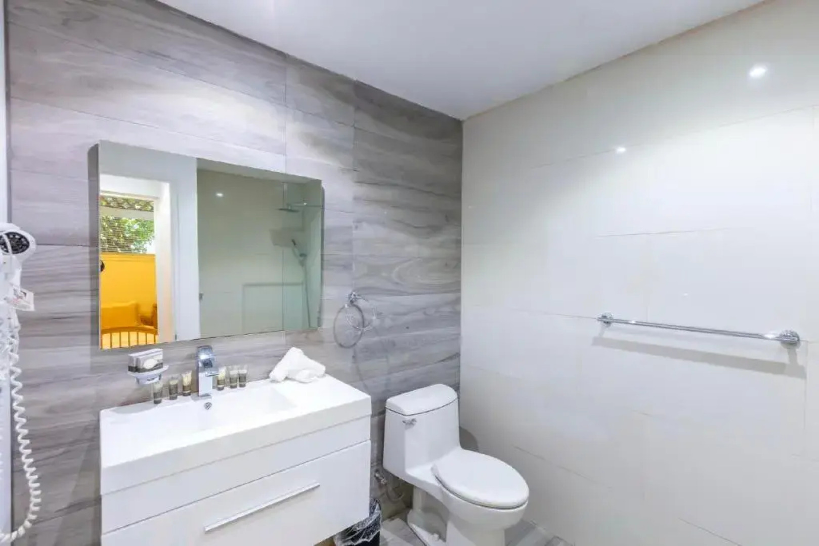 Club Seabourne Boutique Hotel