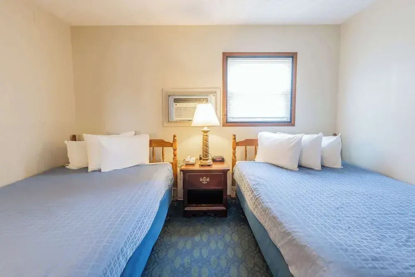 Waves Oceanfront Resort