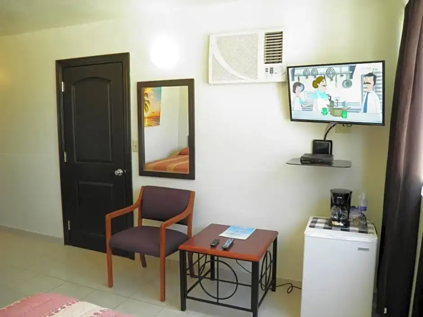 #35 Bungalow Seaside Hotel & Victors RV Park