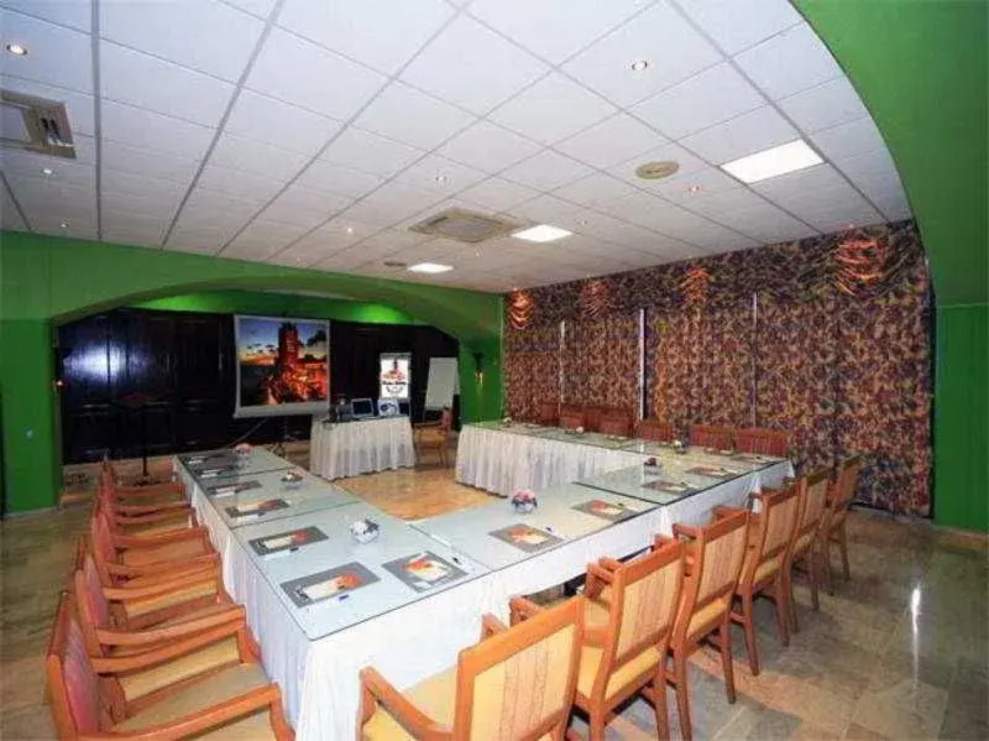 The Plaza Hotel Curacao and Casino