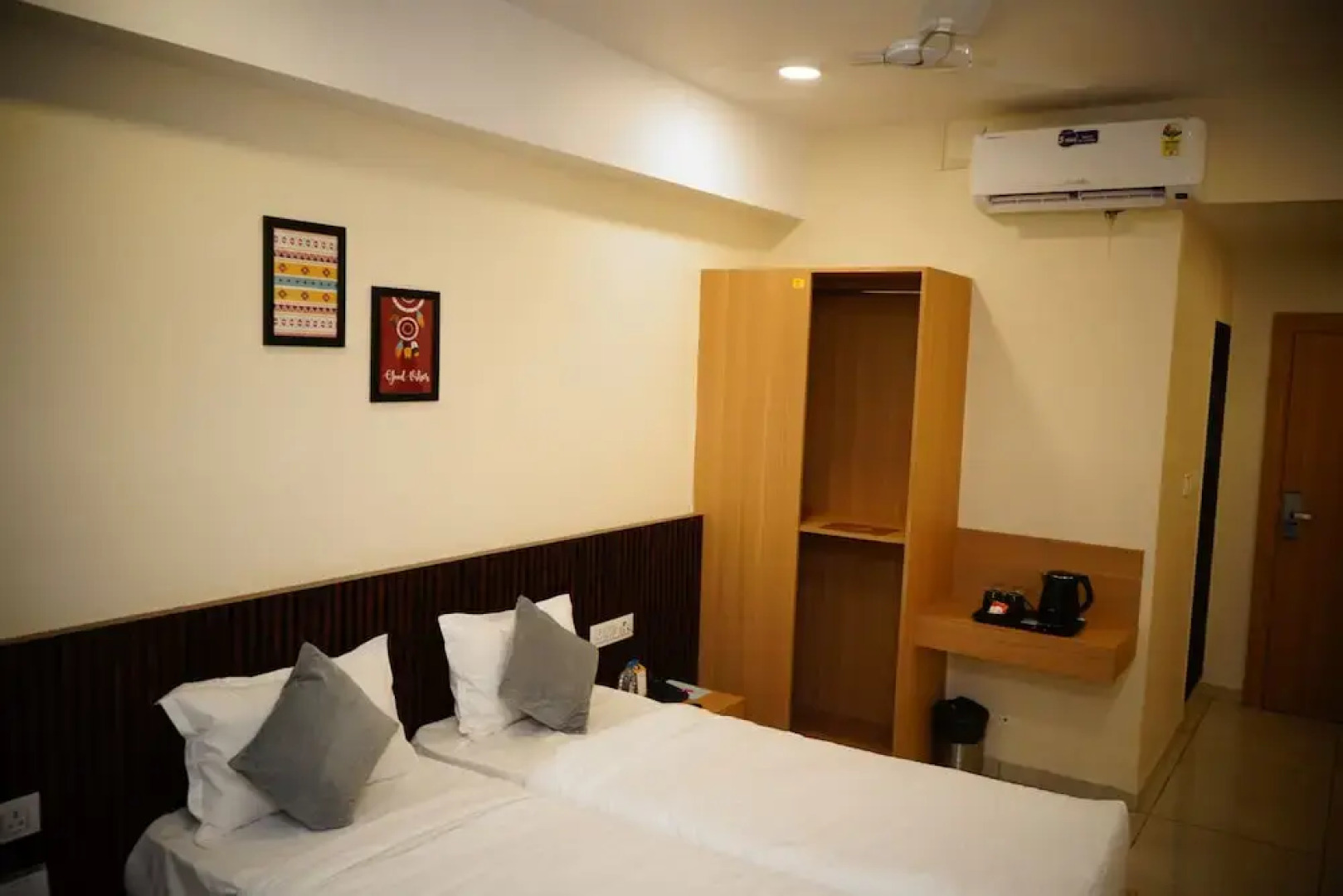 Signum Cityscape landmark Dahej