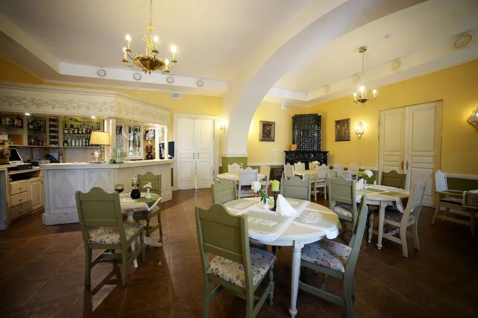 Бутик-отель и поместье Bistrampolis