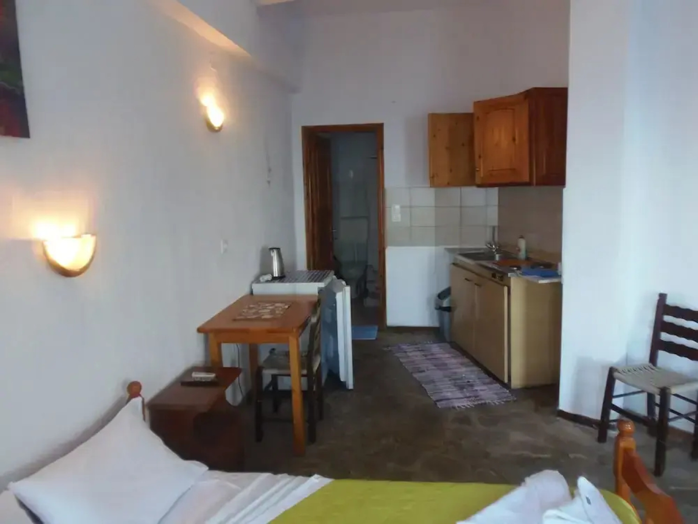 Studios Milos Skopelos-Where the Sea Meets the Sky