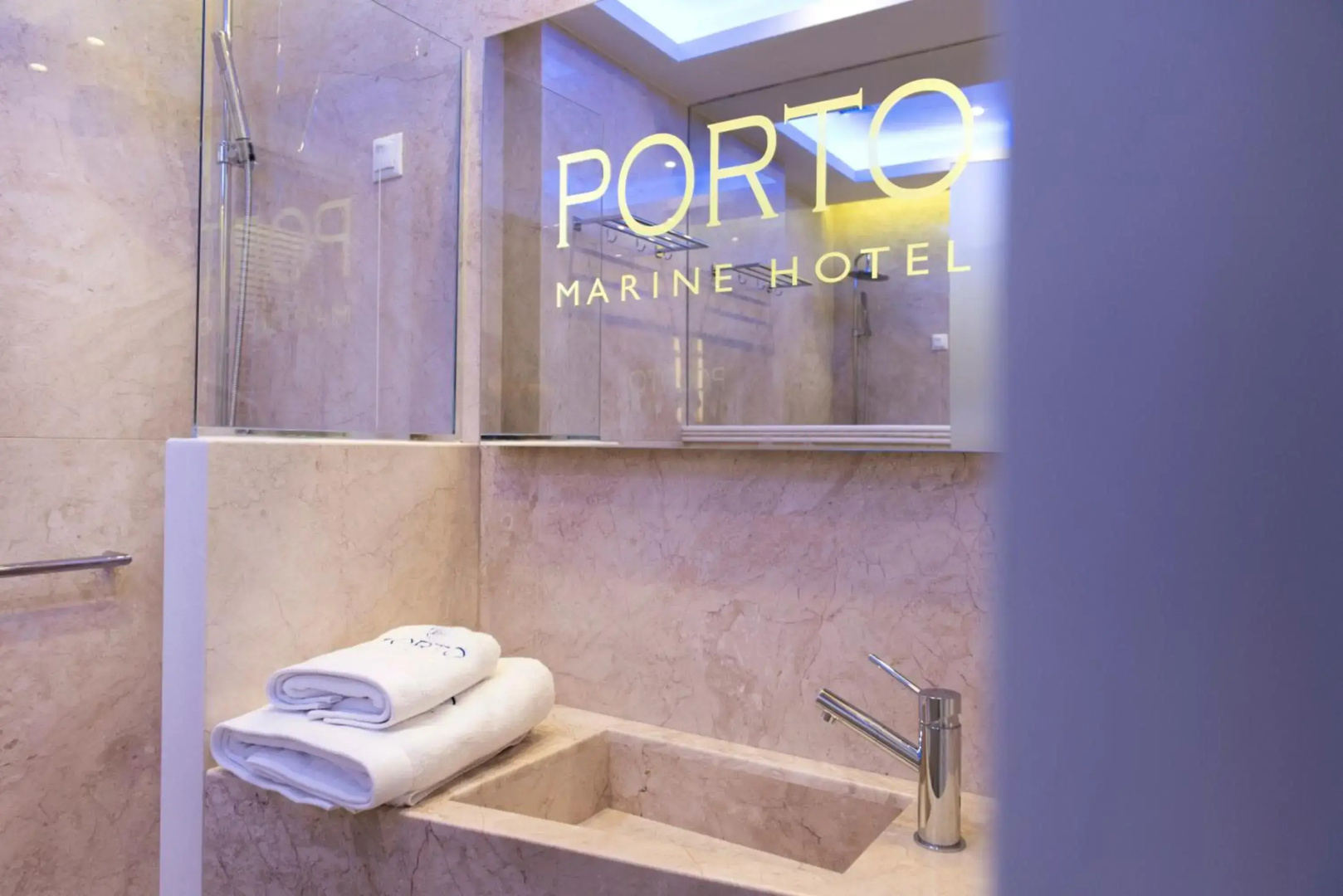 Porto Marine Hotel
