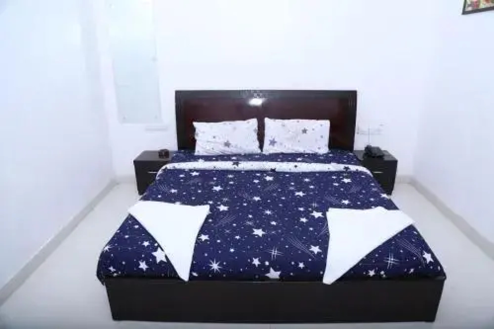 Hotel Palace on the way