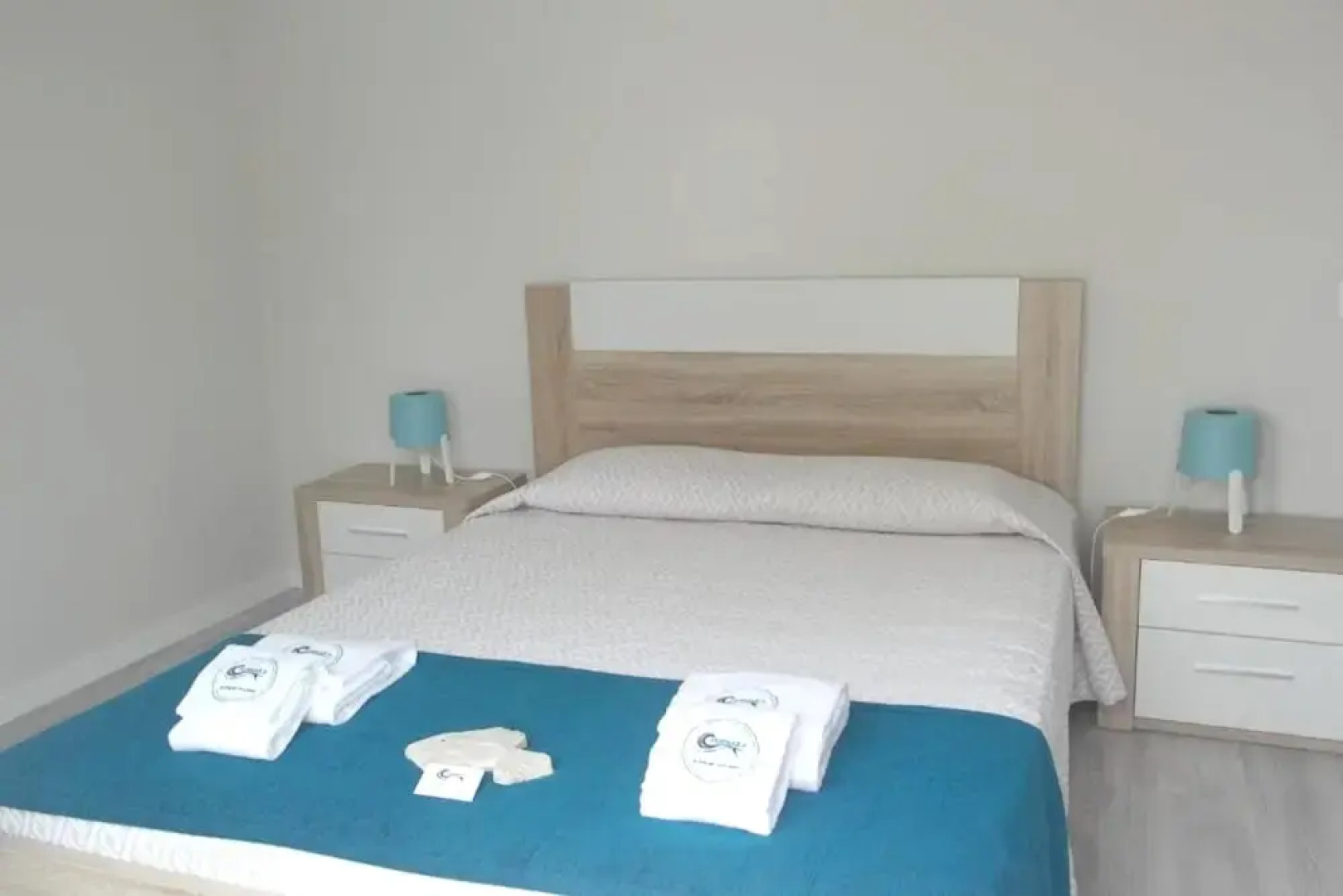 House With one Bedroom in Atalaia, With Shared Pool, Enclosed Garden and Wifi Near the Beach