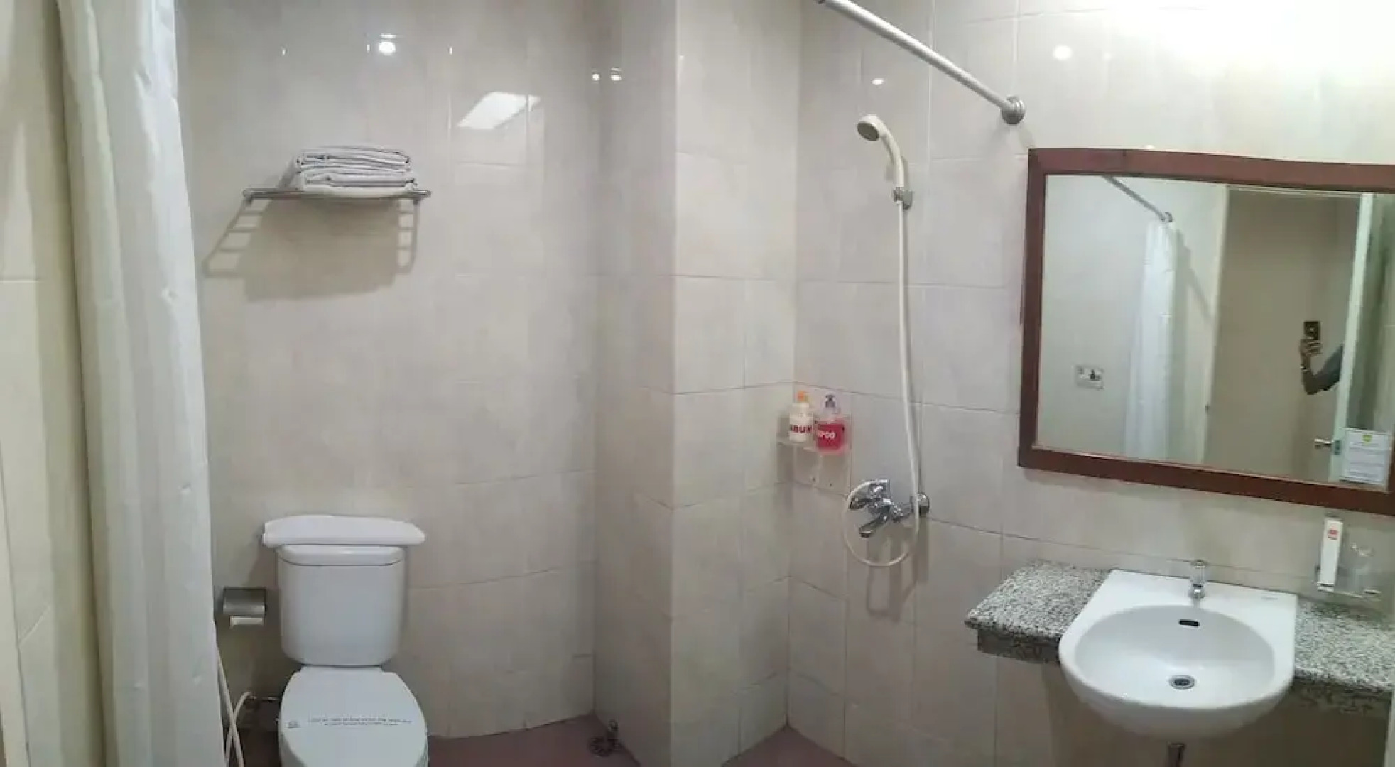 Hotel Puriwisata Baturraden